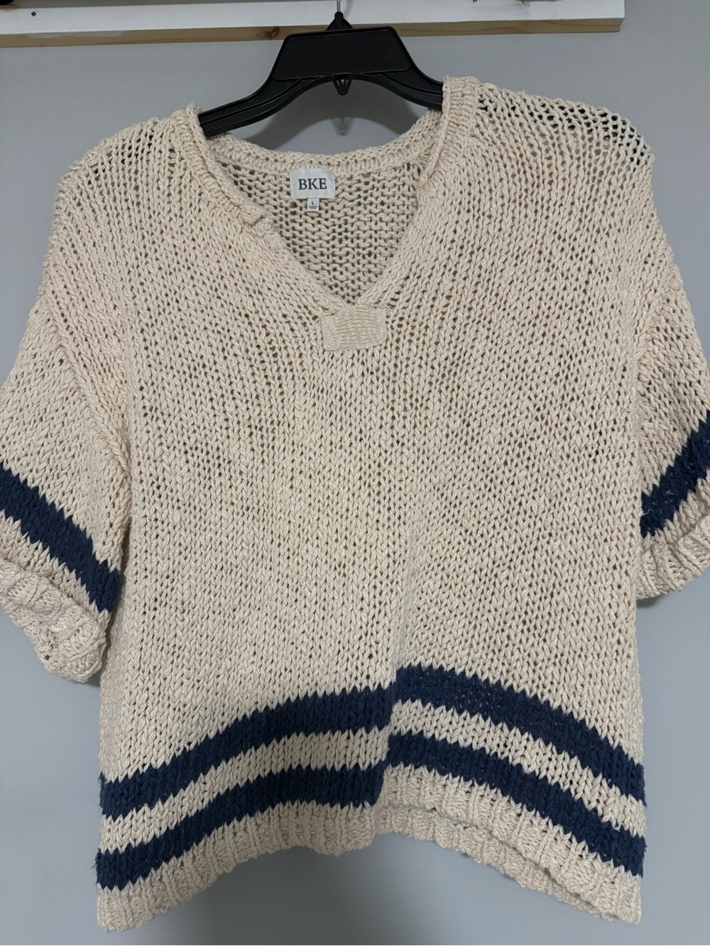 BKE Cream V-Neck Knit Top with Navy Stripes